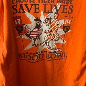 Vintage long sleeve size 2XL Clemson tiger T-shirt